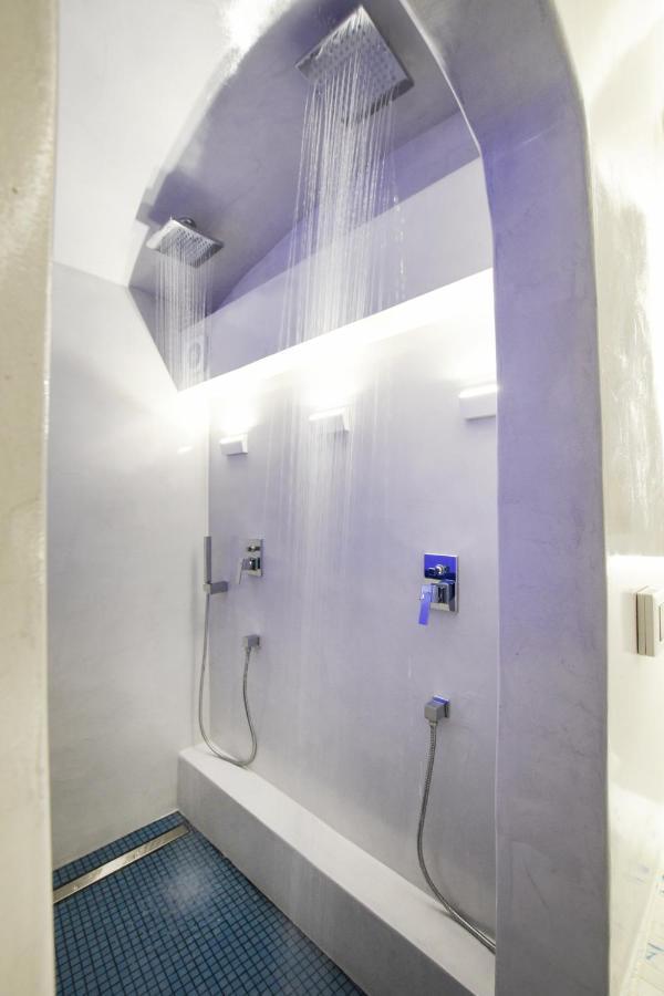 Blue White Residence Monolithos  Exterior photo
