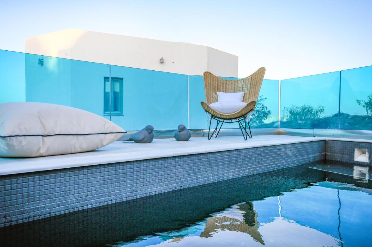 Blue White Residence Monolithos  Exterior photo