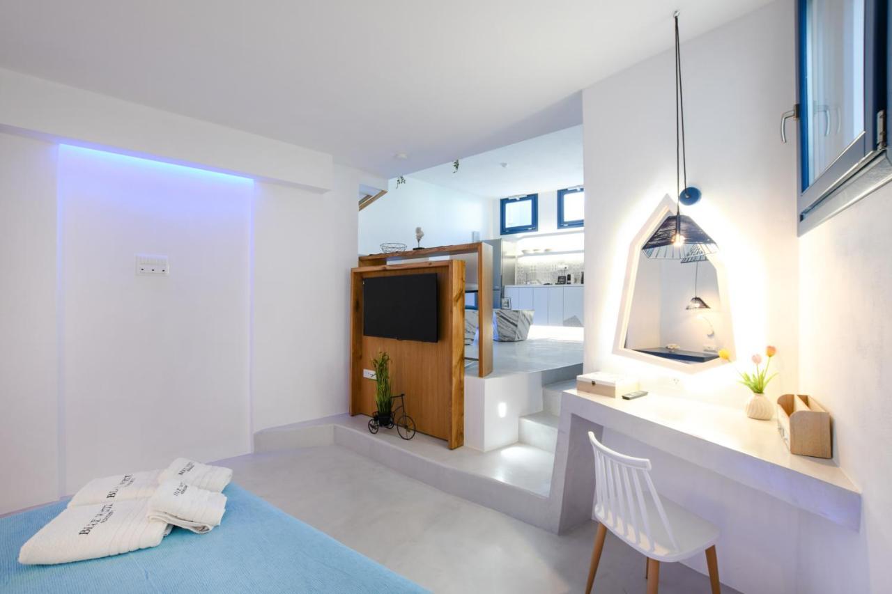 Blue White Residence Monolithos  Exterior photo